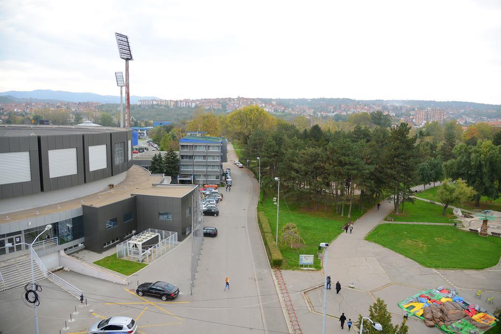 Apartmants Night Lux Ni Pokoj fotografie